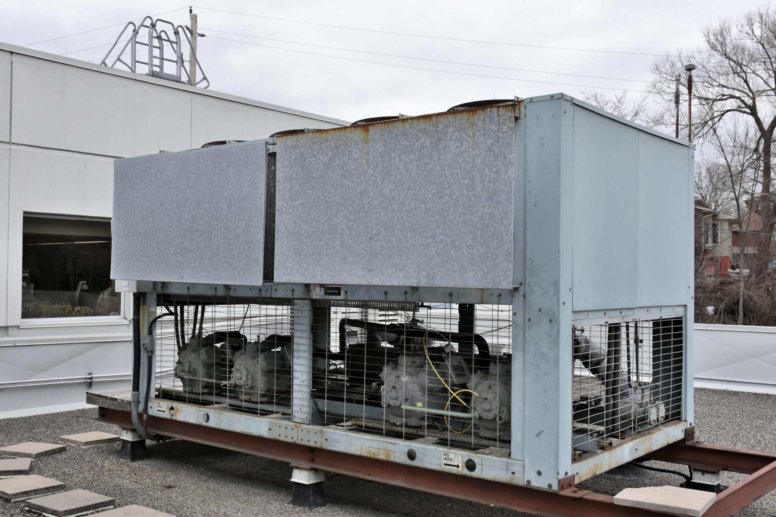 Illustrative industrial HVACR equipment, not an EVAPNEX supplied product